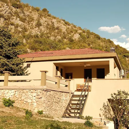 Villa Tocilo